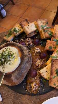 Loucos De Lisboa Na Graça