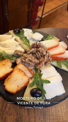 Loucos De Lisboa Na Graça