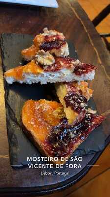 Loucos De Lisboa Na Graça