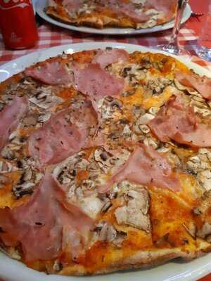 Pizzeria Tavola Calda