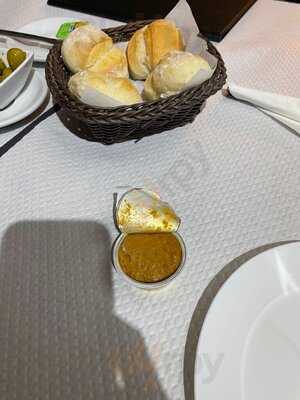 Taberna O Ninho Do Papagaio