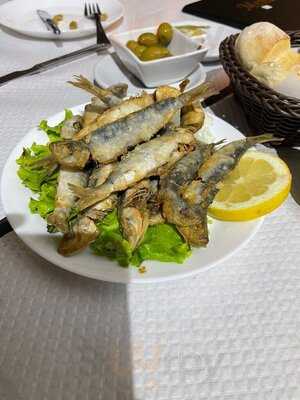 Taberna O Ninho Do Papagaio