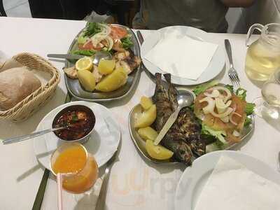 A Tasquinha Dos Arcos