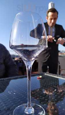 Self - Lugar De Sabores