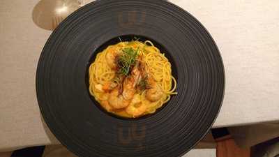 Self - Lugar De Sabores