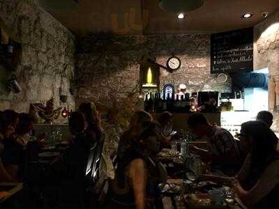 Casa Avô Alberto - Vinhos E Petiscos