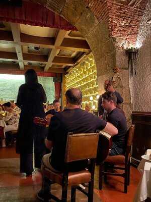 Café Luso - Fado & Food