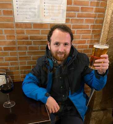 Tasca Dos Canarios Amarelos