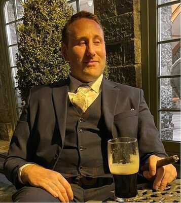 Tasca Dos Canarios Amarelos