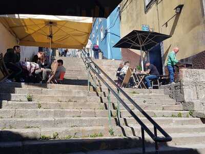 A Tasquinha Dos Guindais