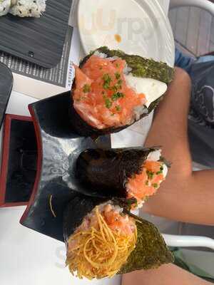 Este Oeste Pizza Sushi Café