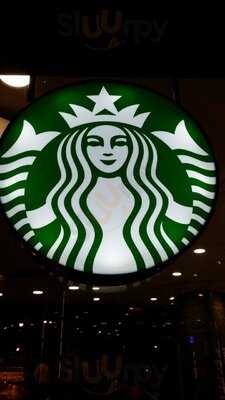 Starbucks Armazens Do Chiado