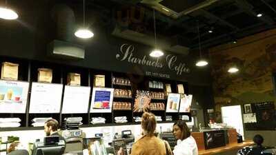 Starbucks Armazens Do Chiado