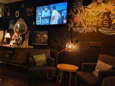 Love Lisbon Hostel And Bar