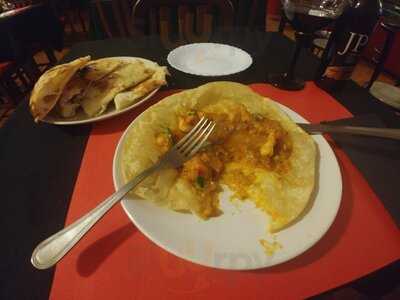 Hungry Eye Resturent Bar & Cafe