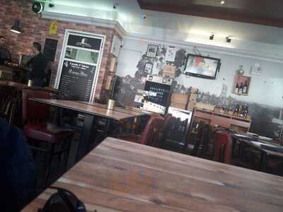 Estado D'alma Bar & Bistro