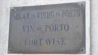 Instituto Dos Vinhos Do Douro E Porto