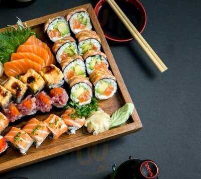 Chirashi Sushi E Ramen