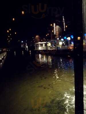 Sakana Restaurante Bar Sushi