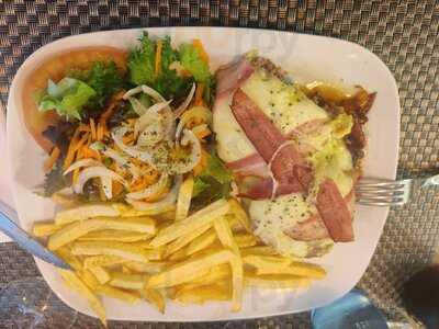 Meathology - Grill & Burger