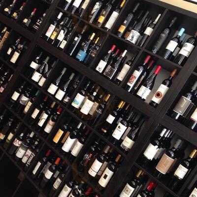 Ingrediente Wines & Fine Food