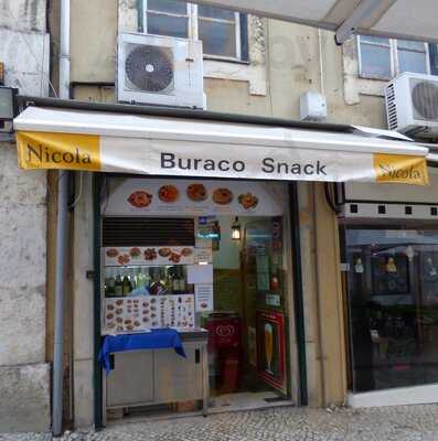 Manolo Buraco Snack