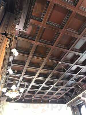 Tapas Lisboa Wine & Gin