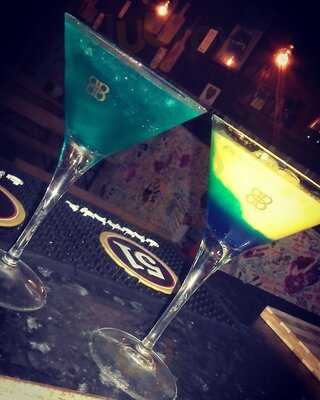 Cheap Wine Bar And Shop