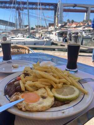 Rui Dos Pregos - Docas