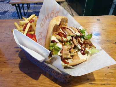 Aladdin Kebab And Pizza House