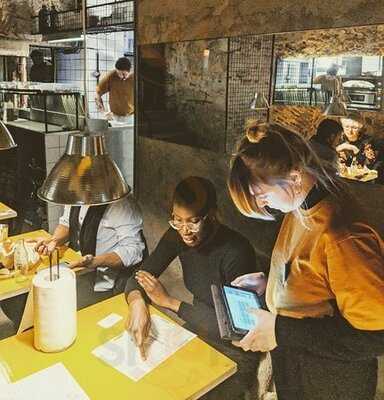 Vizza New Age Pizzabar