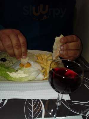 Pizzaria Central De Tires