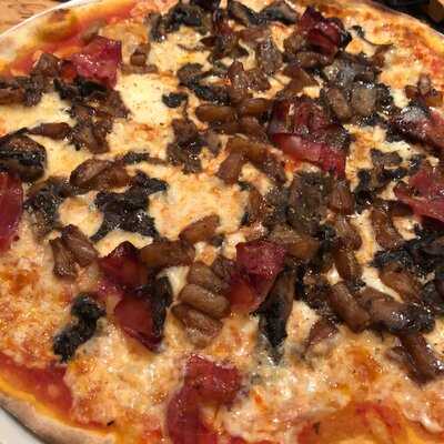 Pizzaria Luzzo Laranjeiras