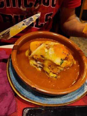 M & M Bar And Resturant