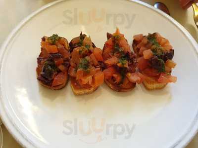 There Pizzas E Massas