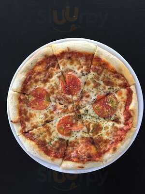 Heritage Pizza & Café