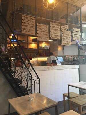 Food & Booze (petiscos E Bar)