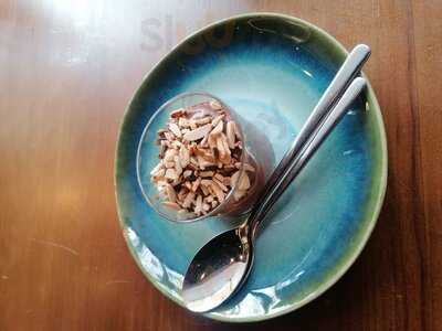 Collect - Burger . Radio . Records