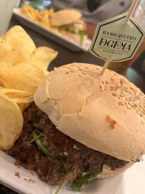 Degema Hamburgueria Artesanal