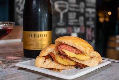 Sambarilove Burguers E Cavas