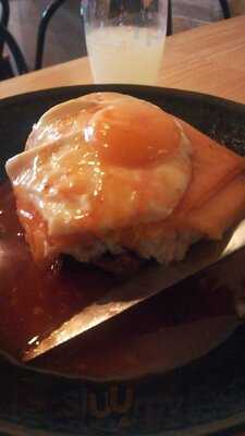 Lisboa Tu & Eu – Brunch, Tapas & Cockatails