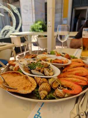 Baía Do Peixe - Praça Do Comércio