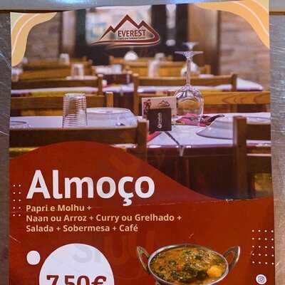 Everest Curry & Sekuwa Corner