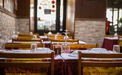 Everest Curry & Sekuwa Corner