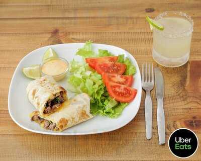 Kutumba Pizza And Mo:mo House