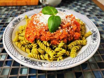 Ovalho - Vegan Snack Bar