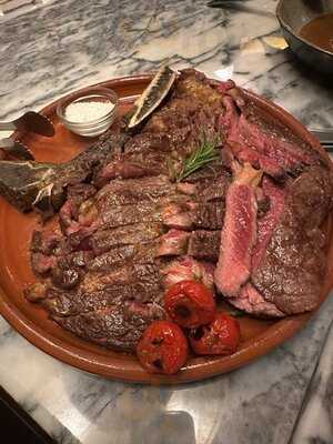 Taberna Do Lopes First Floor