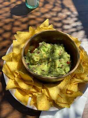 Lift, Via Catarina Porto