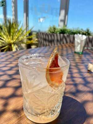 Lift, Via Catarina Porto