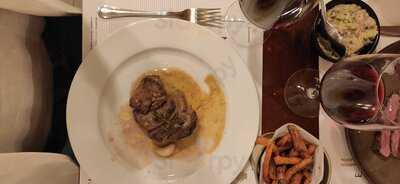 Muelle - Meat And Chill